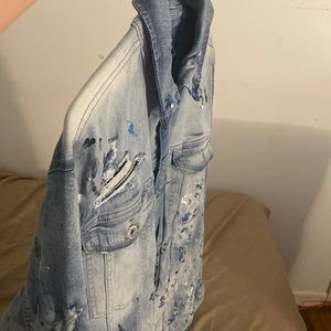 It’s brand new never worn it.